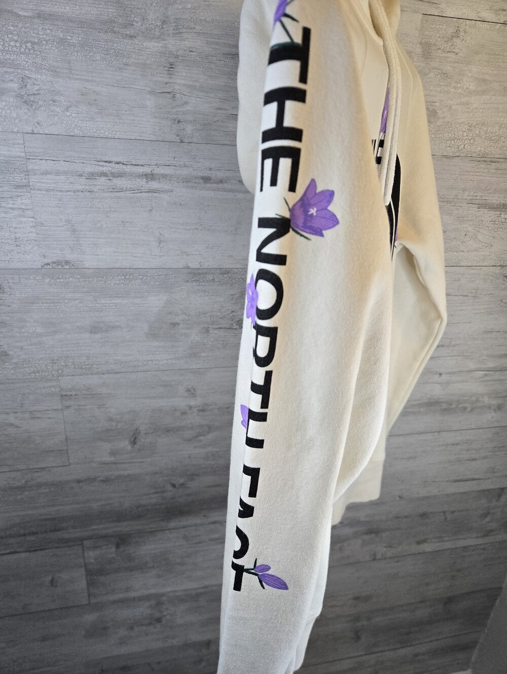 The North Face Womens Hoodie - Picture 3 of 11